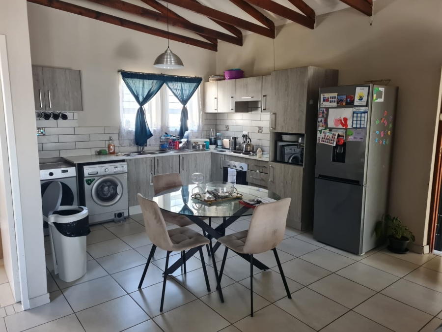 3 Bedroom Property for Sale in Waterkloof East North West
